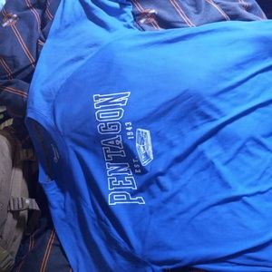 Mens L Champion Vapor Pentagon short sleeve graphic tee